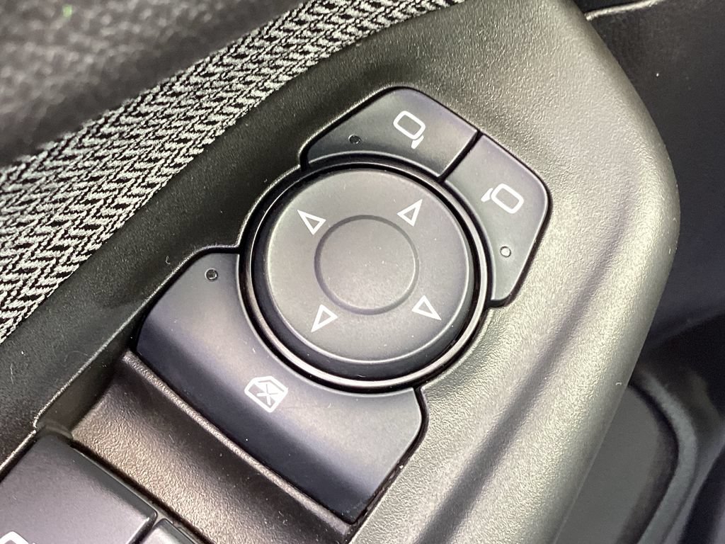 Used 2023 Chevrolet TrailBlazer LS FWD image 34