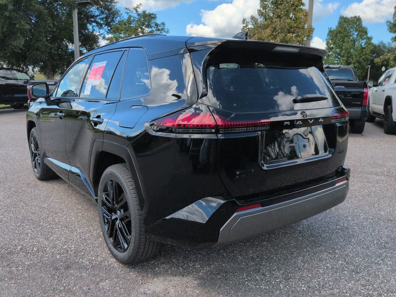 New 2026 Toyota RAV4 XSE AWD/4WD image 4