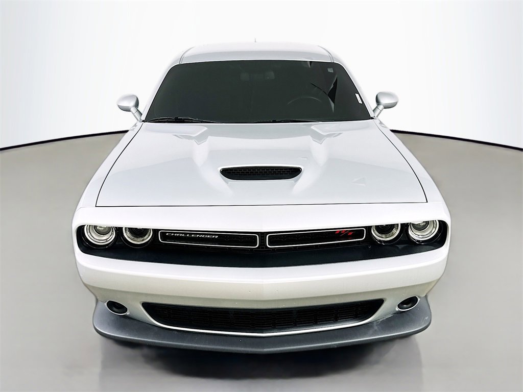 Used 2023 Dodge Challenger R/T video 2