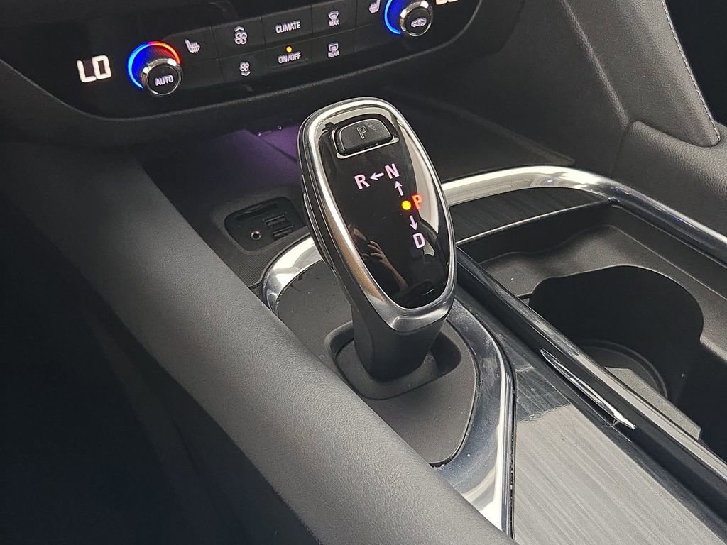 Used 2021 Buick Enclave Essence w/ LPO, Floor Liner Package image 21