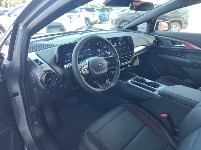 New 2025 Chevrolet Equinox EV RS image 17