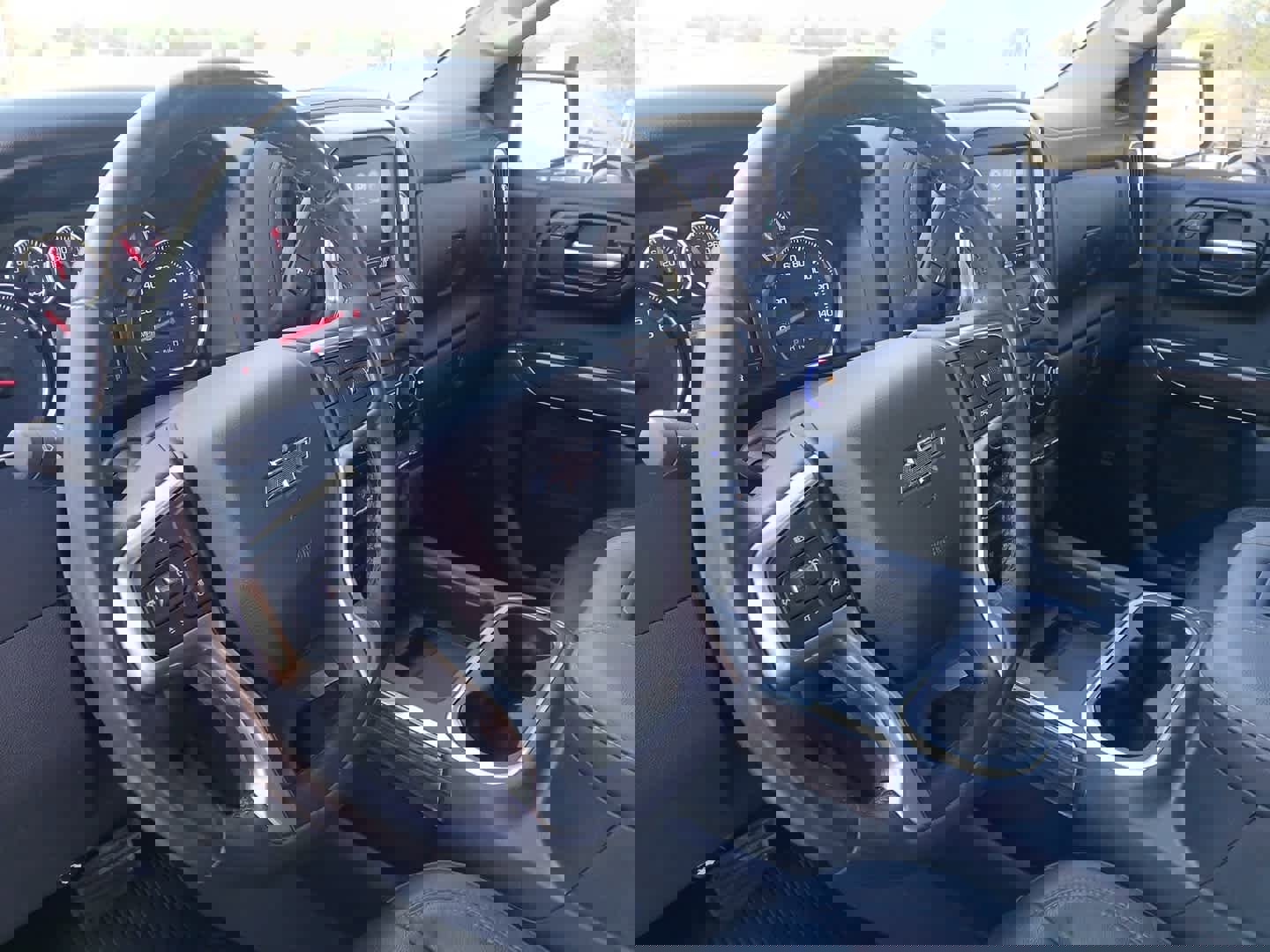 Used 2020 Chevrolet Silverado 1500 RST w/ Texas Edition image 22