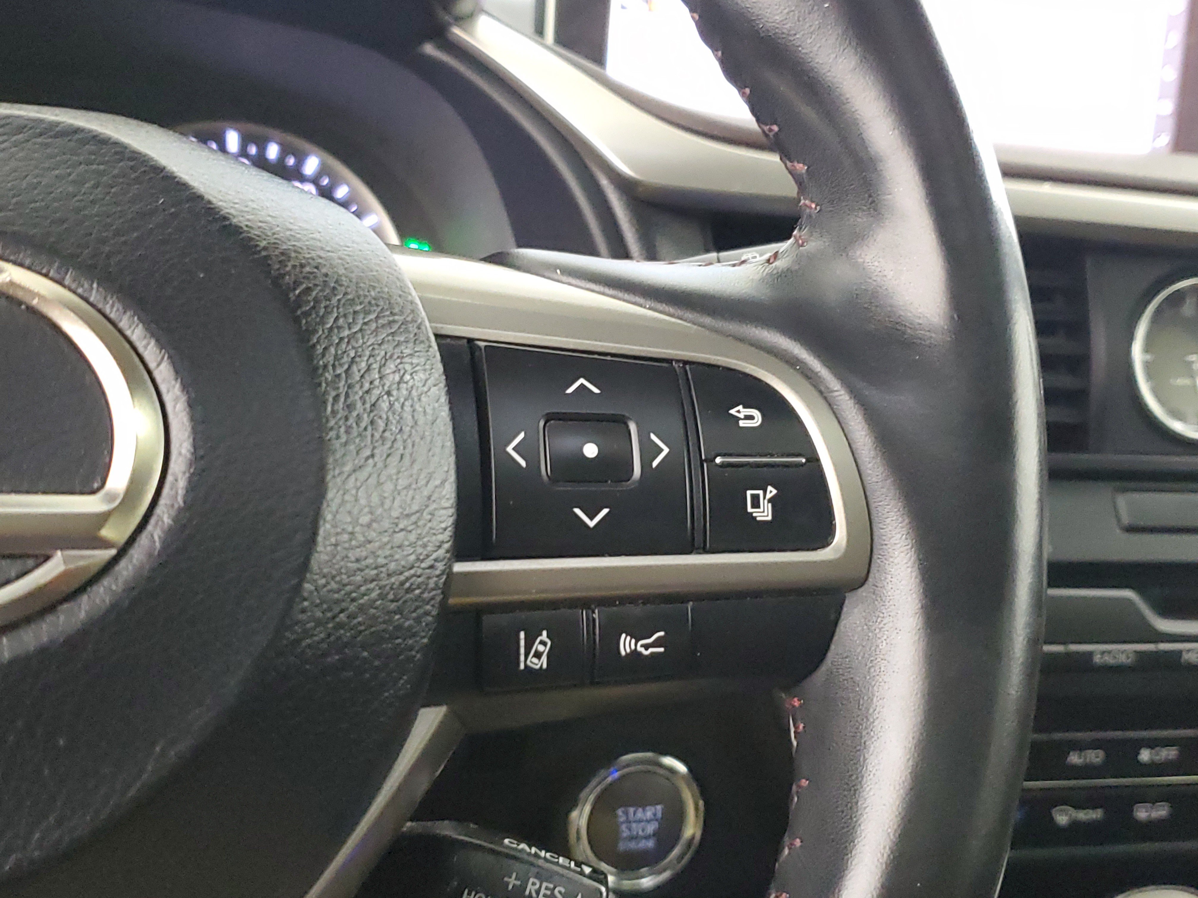 Used 2017 Lexus RX 350 FWD w/ Premium Package image 27