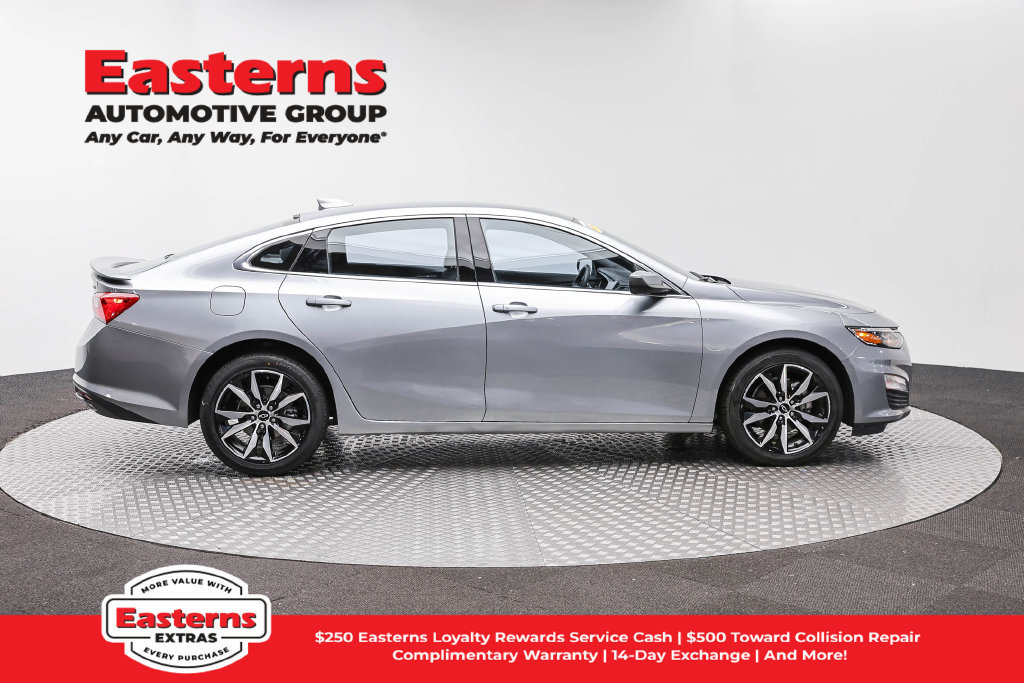 Used 2024 Chevrolet Malibu RS FWD image 5