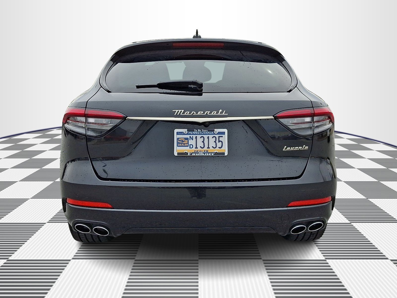 Used 2024 Maserati Levante GT Ultima AWD/4WD image 5