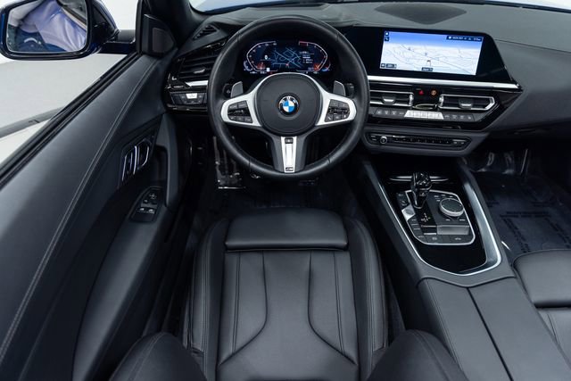 Used 2026 BMW Z4 sDrive30i image 3