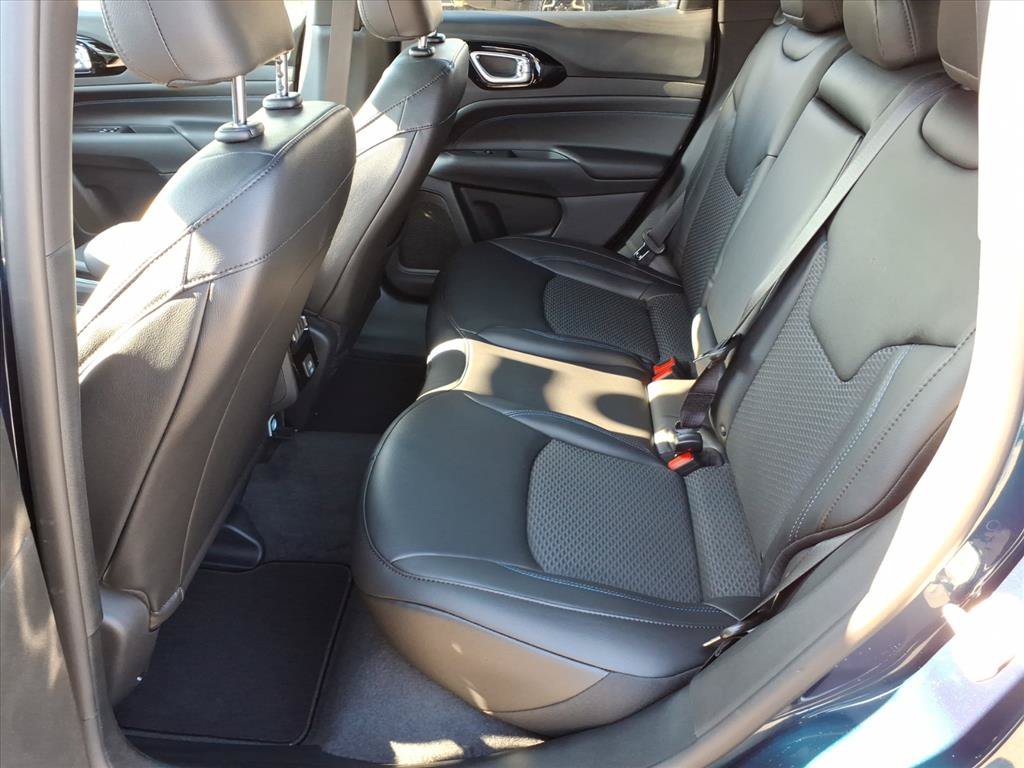 New 2026 Jeep Compass Latitude AWD/4WD image 14