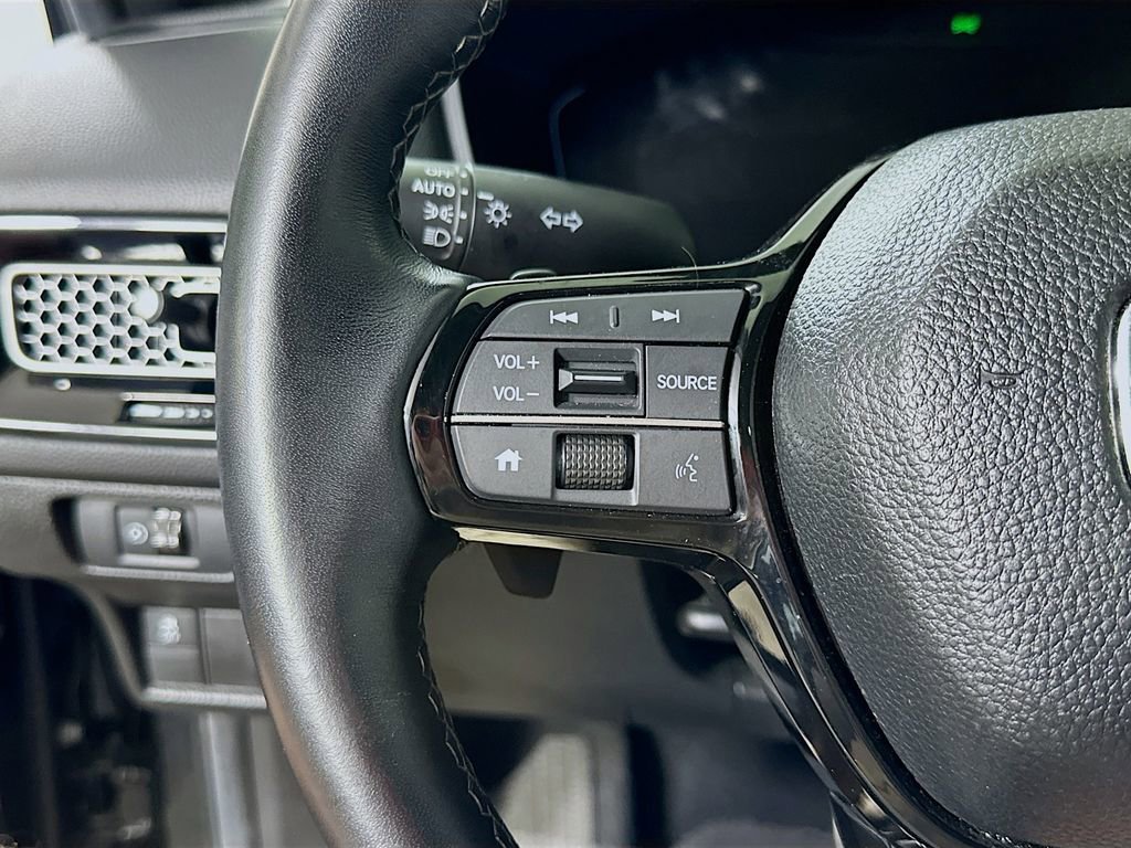 Used 2025 Honda Civic Sport image 18