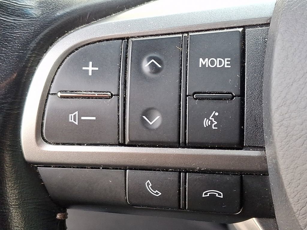 Used 2023 Lexus GX 460 Premium w/ Accessory Package image 21