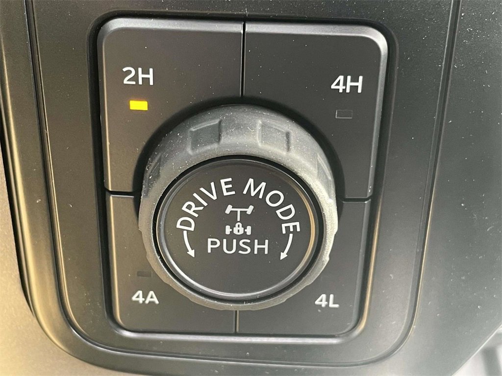 New 2025 Ford F150 Lariat w/ Equipment Group 502A High image 24