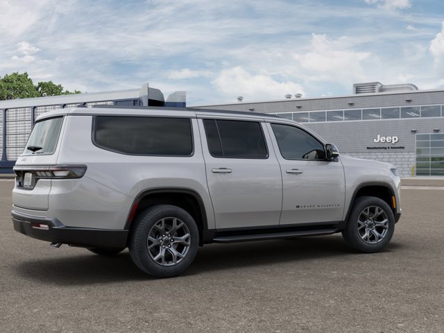 New 2026 Jeep Grand Wagoneer L Limited AWD/4WD image 4