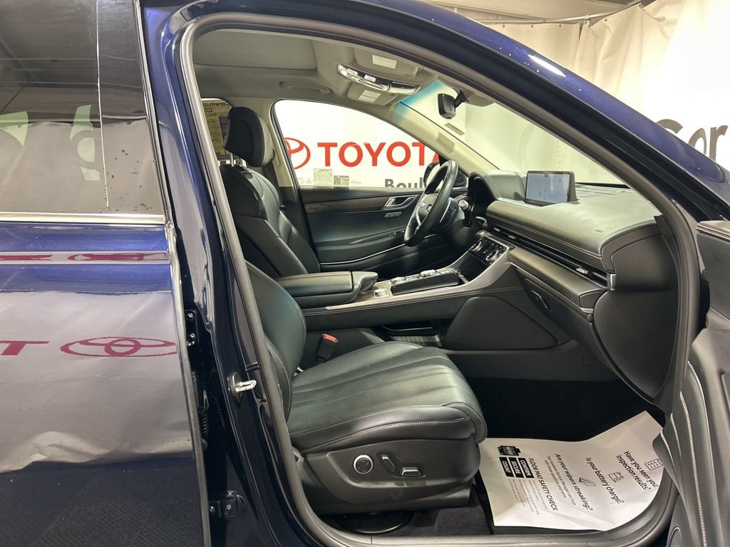 Used 2024 Genesis GV80 3.5T AWD/4WD image 11