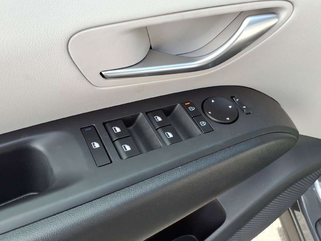 New 2026 Hyundai Tucson Blue SE AWD/4WD image 8