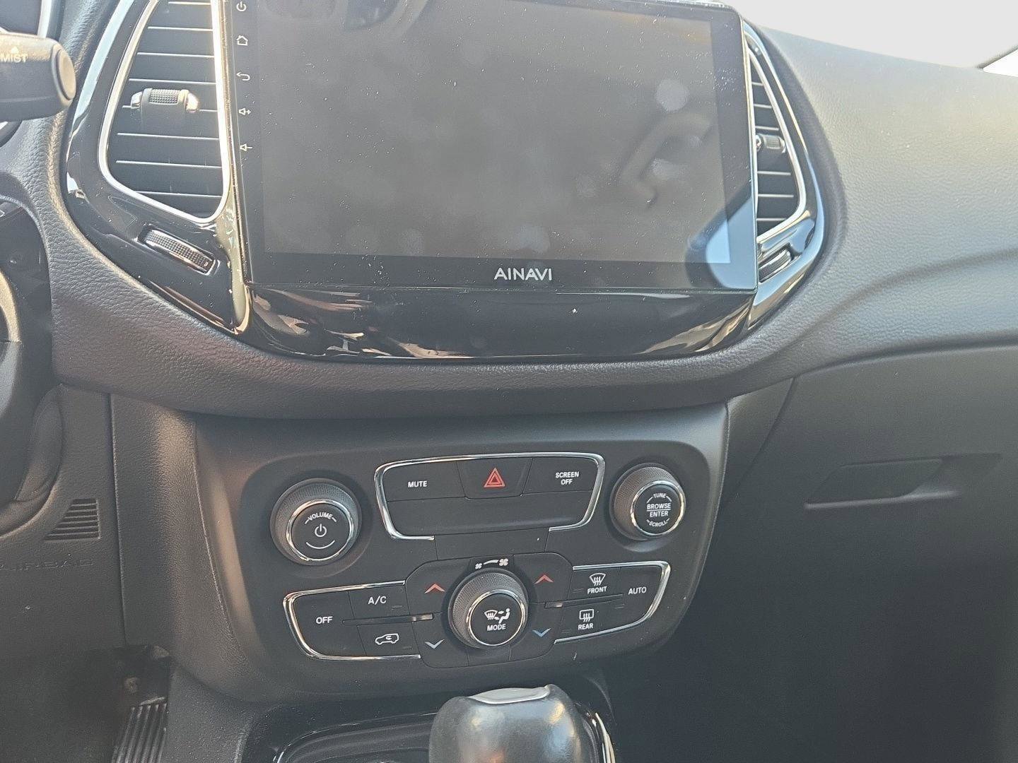 Used 2018 Jeep Compass Limited image 20