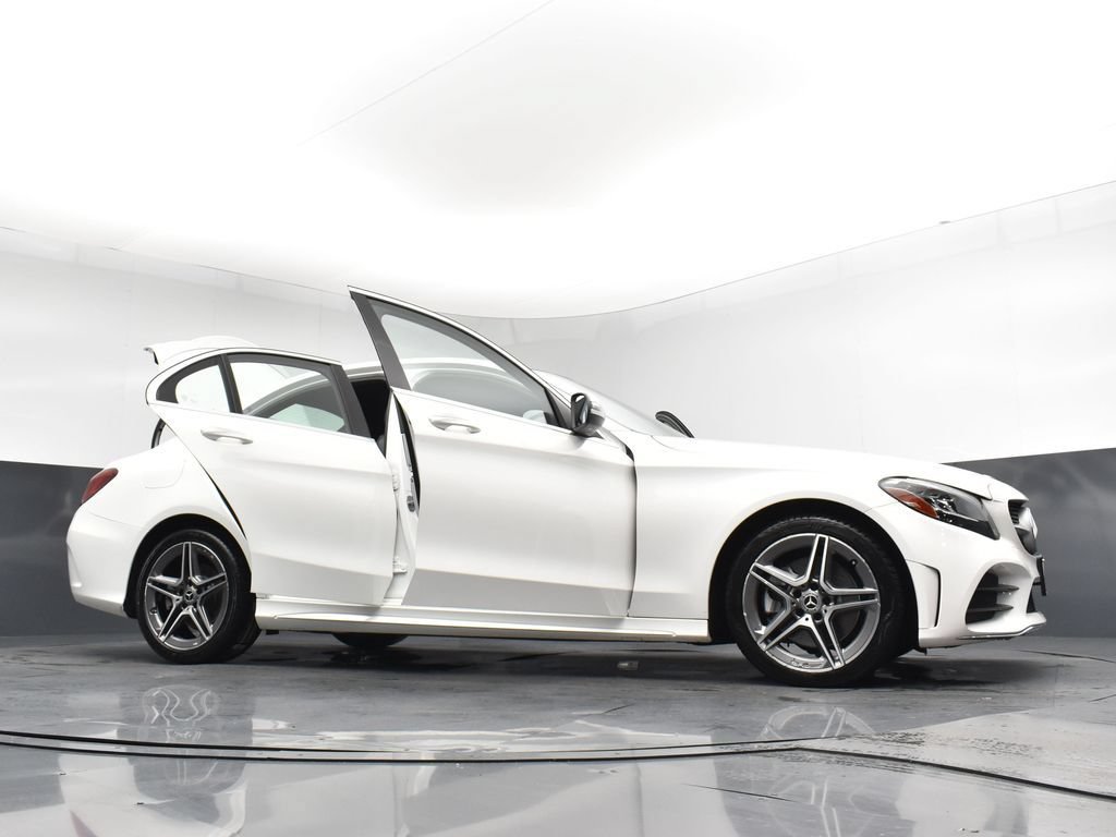 Used 2021 Mercedes-Benz C 300 4MATIC Sedan w/ AMG Line image 29