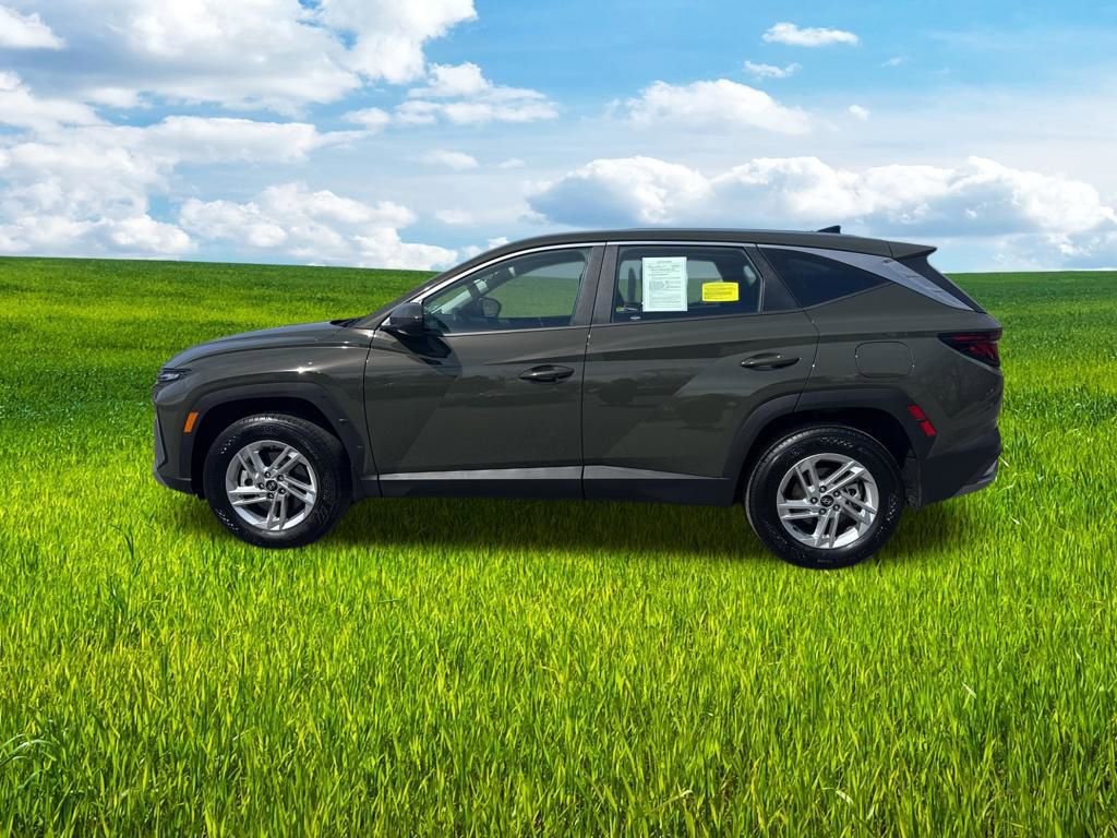 Certified 2026 Hyundai Tucson SE image 10