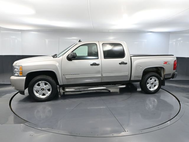 Used 2009 Chevrolet Silverado 1500 LT w/ Power Pack Plus AWD/4WD image 9
