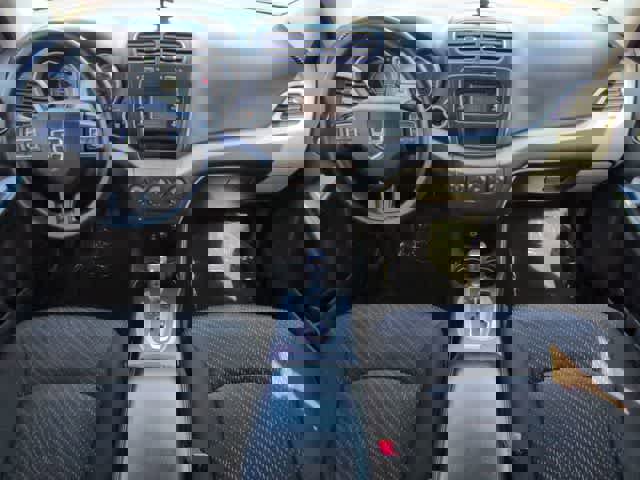 Used 2019 Dodge Journey SE w/ Blacktop Package image 16