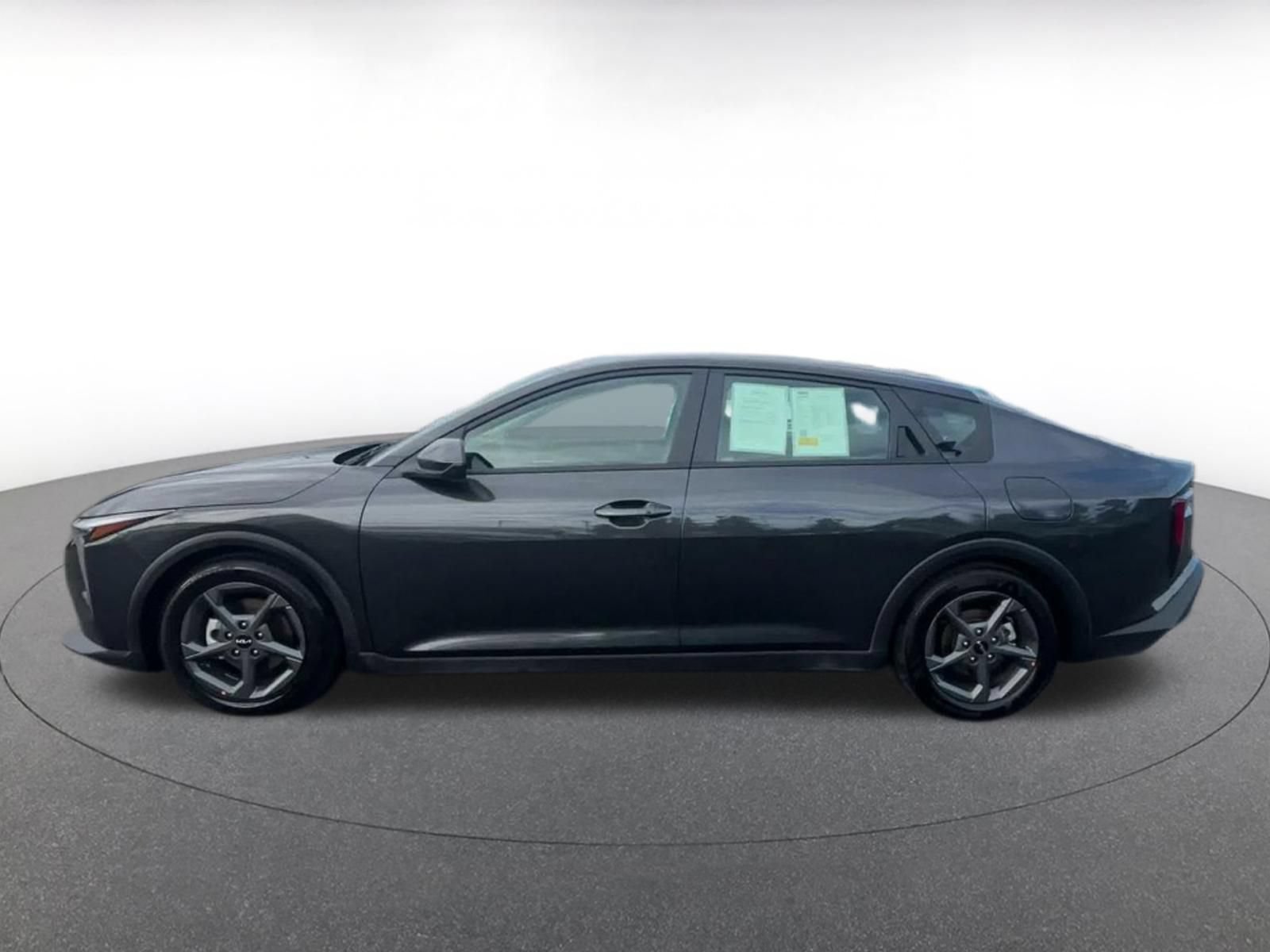 Used 2026 Kia K4 FWD image 9