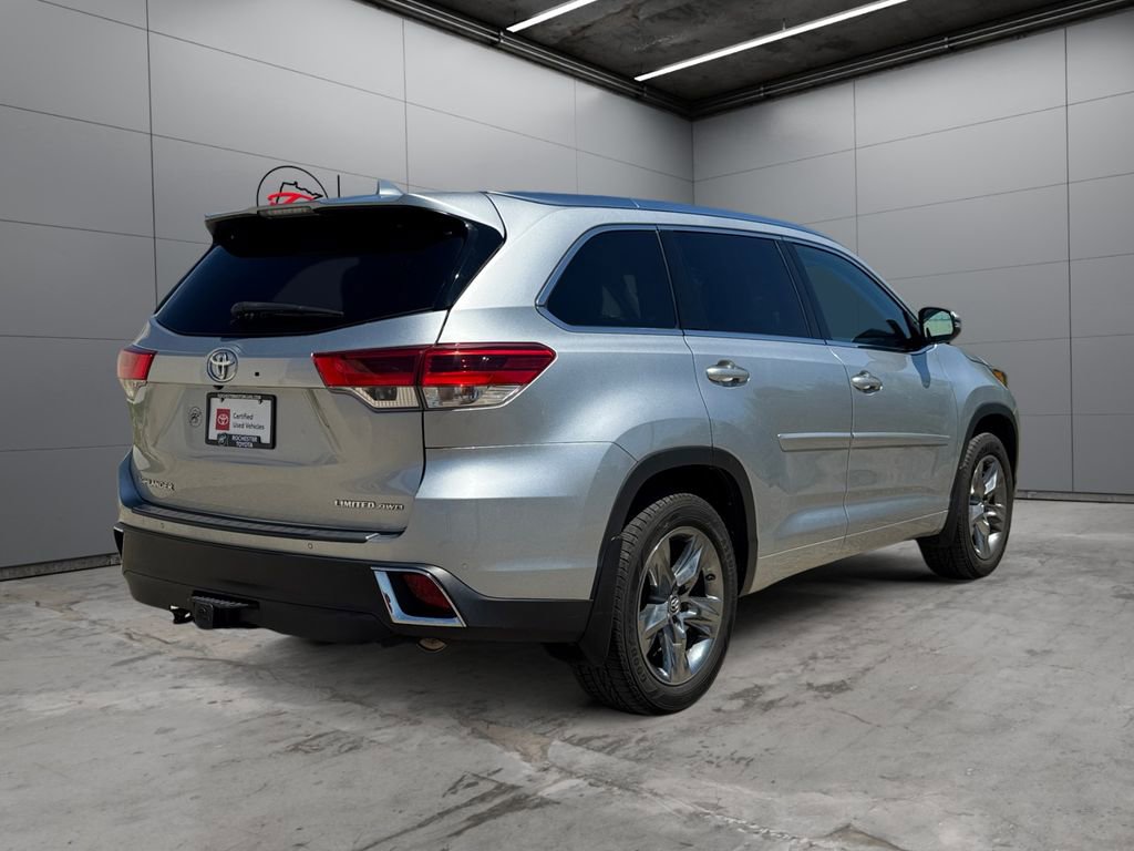 Certified 2018 Toyota Highlander Limited Platinum w/ Carpet Mat Package (TMS) AWD/4WD image 5