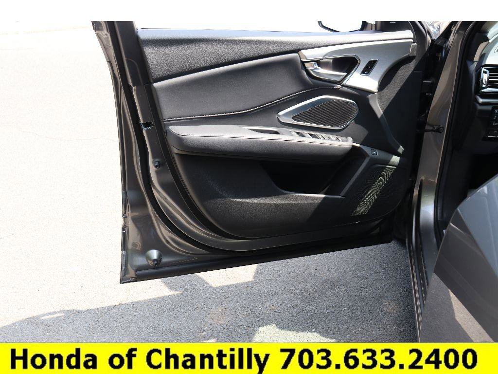 Used 2024 Acura RDX SH-AWD image 27