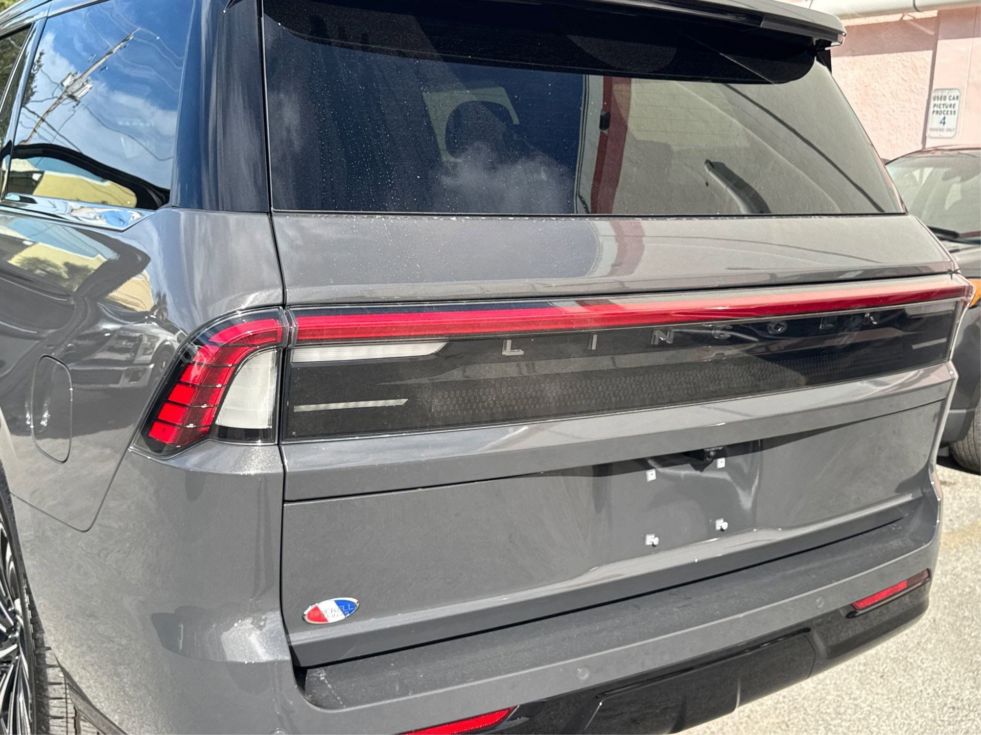 Used 2025 Lincoln Navigator Black Label image 14