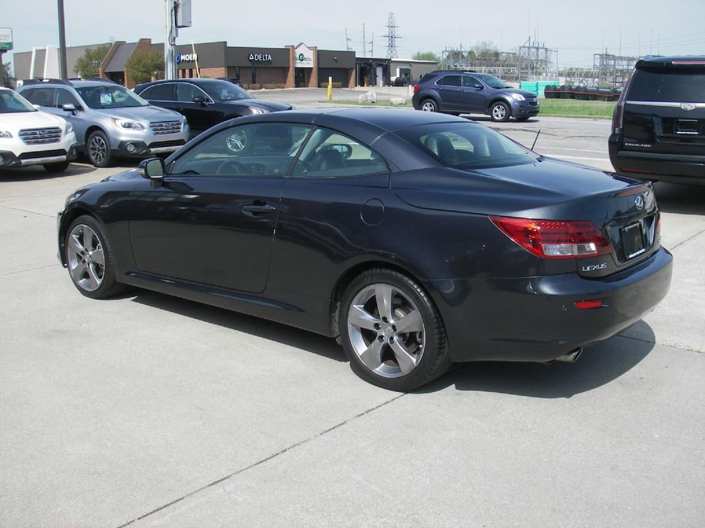 Used 2010 Lexus IS 250C image 16