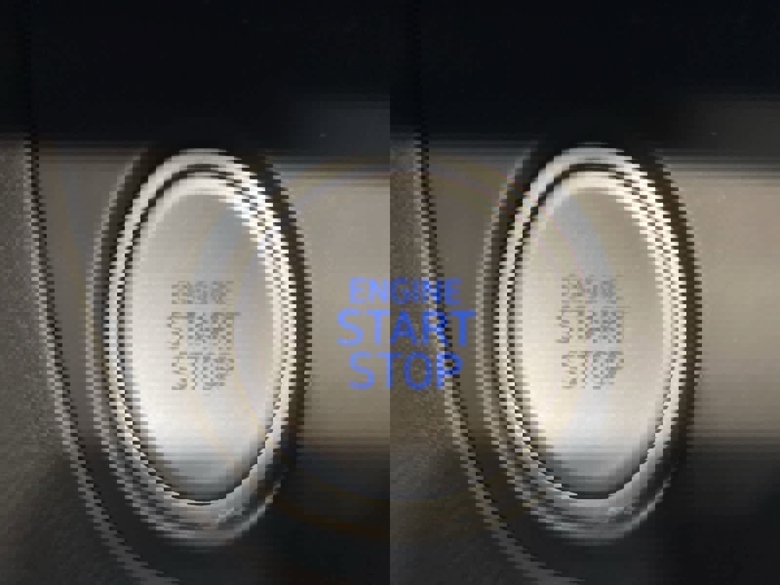 Used 2025 Hyundai Elantra SEL image 18