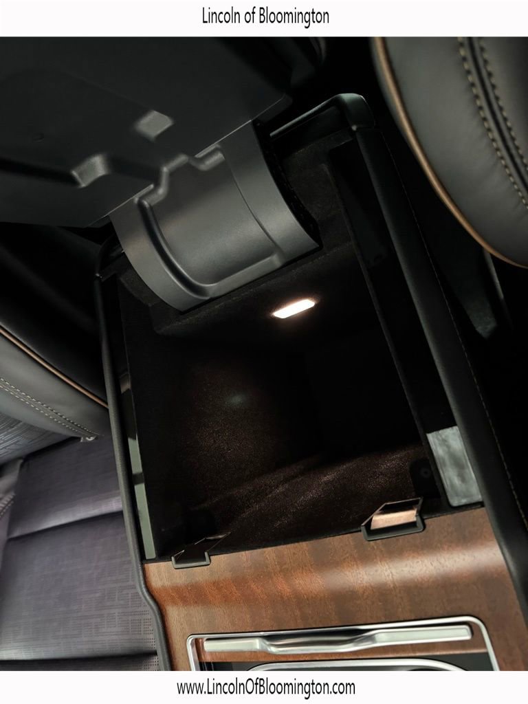 New 2025 Lincoln Navigator L Black Label image 57