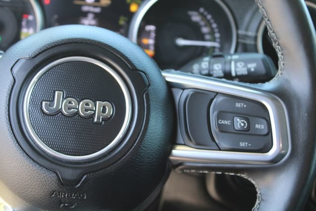 Used 2023 Jeep Wrangler Unlimited Sahara w/ Cold Weather Group AWD/4WD image 22