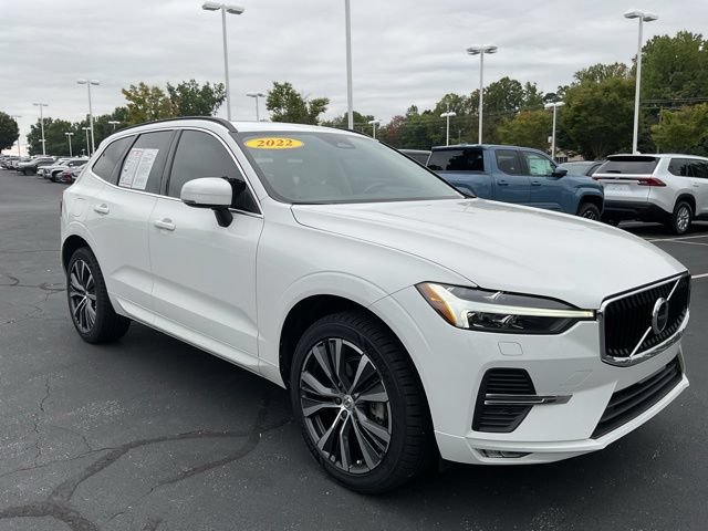 Used 2022 Volvo XC60 B5 Momentum w/ Climate Package FWD image 5
