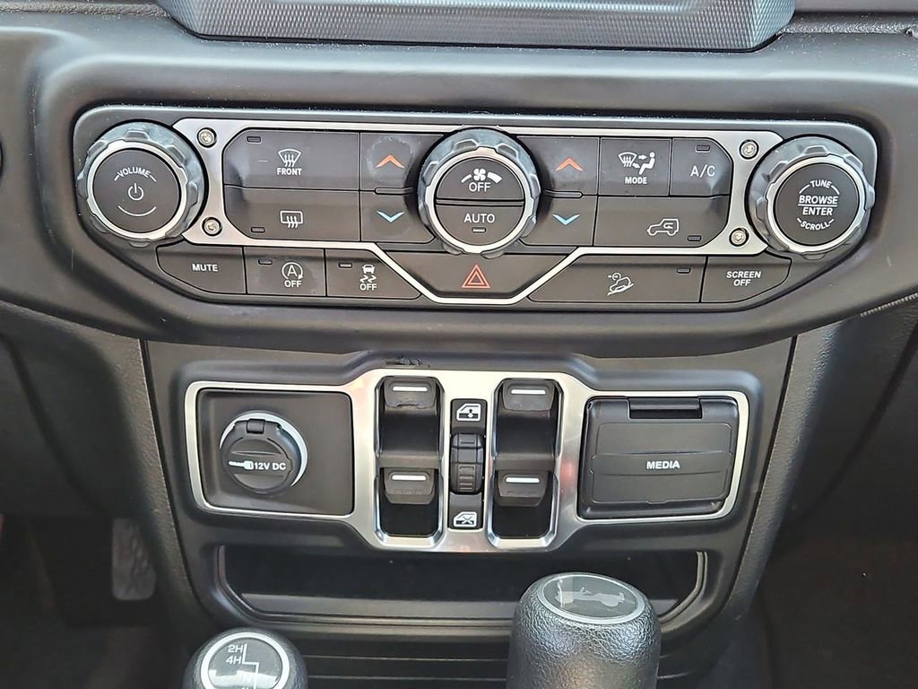 Used 2020 Jeep Wrangler Unlimited Sport image 20