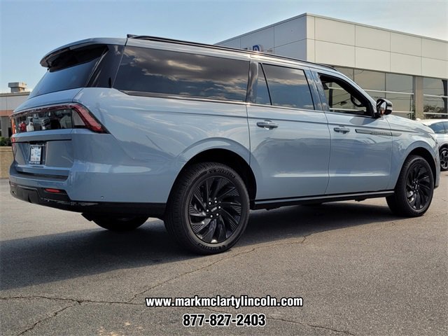 New 2025 Lincoln Navigator L Reserve w/ Jet Appearance Package image 3