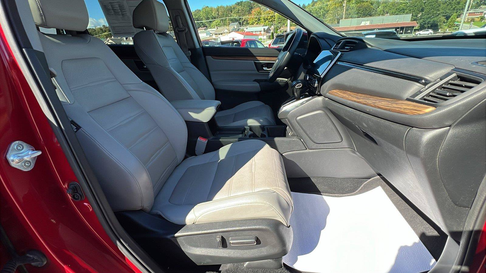 Used 2022 Honda CR-V EX-L image 13