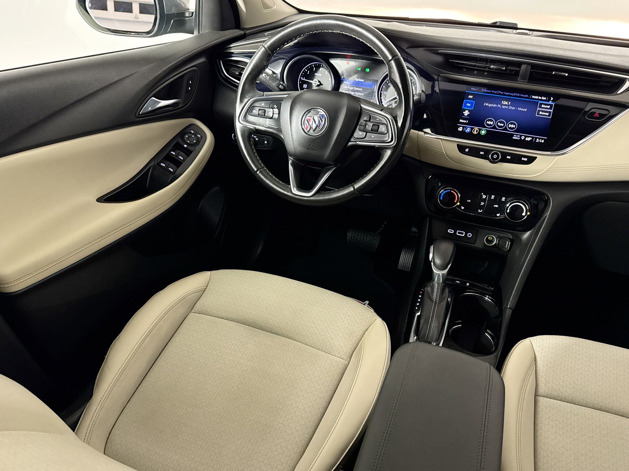 Used 2023 Buick Encore GX Preferred w/ Cold Weather Comfort Package FWD image 28