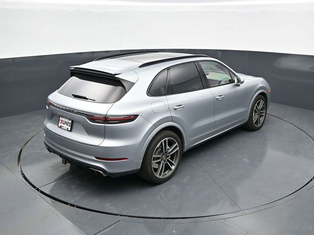 Used 2020 Porsche Cayenne Turbo AWD/4WD image 41