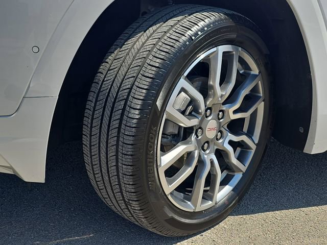 Used 2024 GMC Terrain Denali w/ Denali Premium Package AWD/4WD image 34