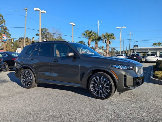 New 2026 BMW X5 xDrive40i w/ M Sport Package image 3