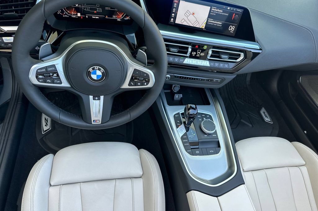 New 2026 BMW Z4 sDrive30i w/ Premium Package RWD image 12