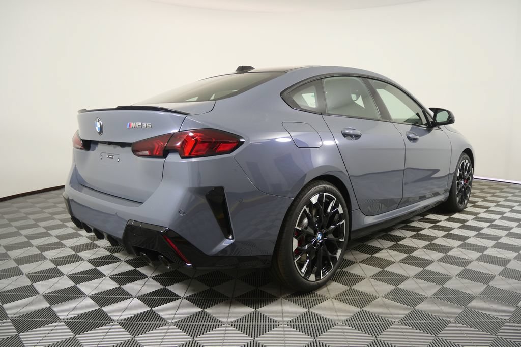 Used 2026 BMW M235i xDrive w/ Technology Package AWD/4WD image 5