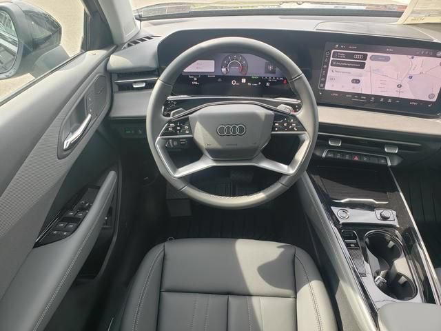 New 2026 Audi Q3 quattro 2.0T AWD/4WD image 17