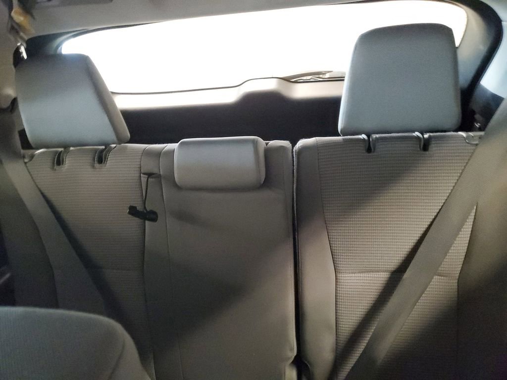 Used 2023 Toyota Highlander LE image 14