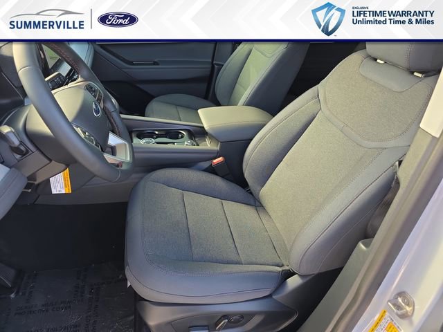 New 2026 Ford Explorer Active RWD image 17