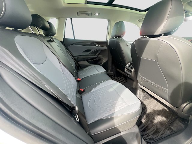 New 2026 Volkswagen Tiguan SE AWD/4WD image 26