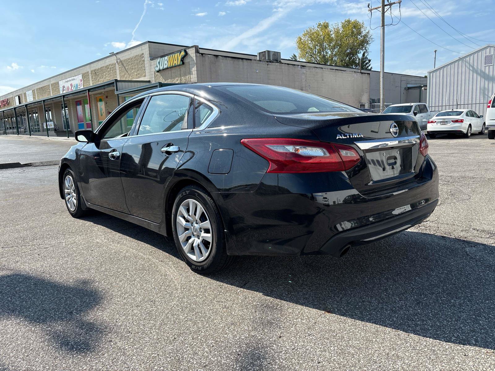 Used 2018 Nissan Altima 2.5 S w/ S Convenience Package FWD image 3