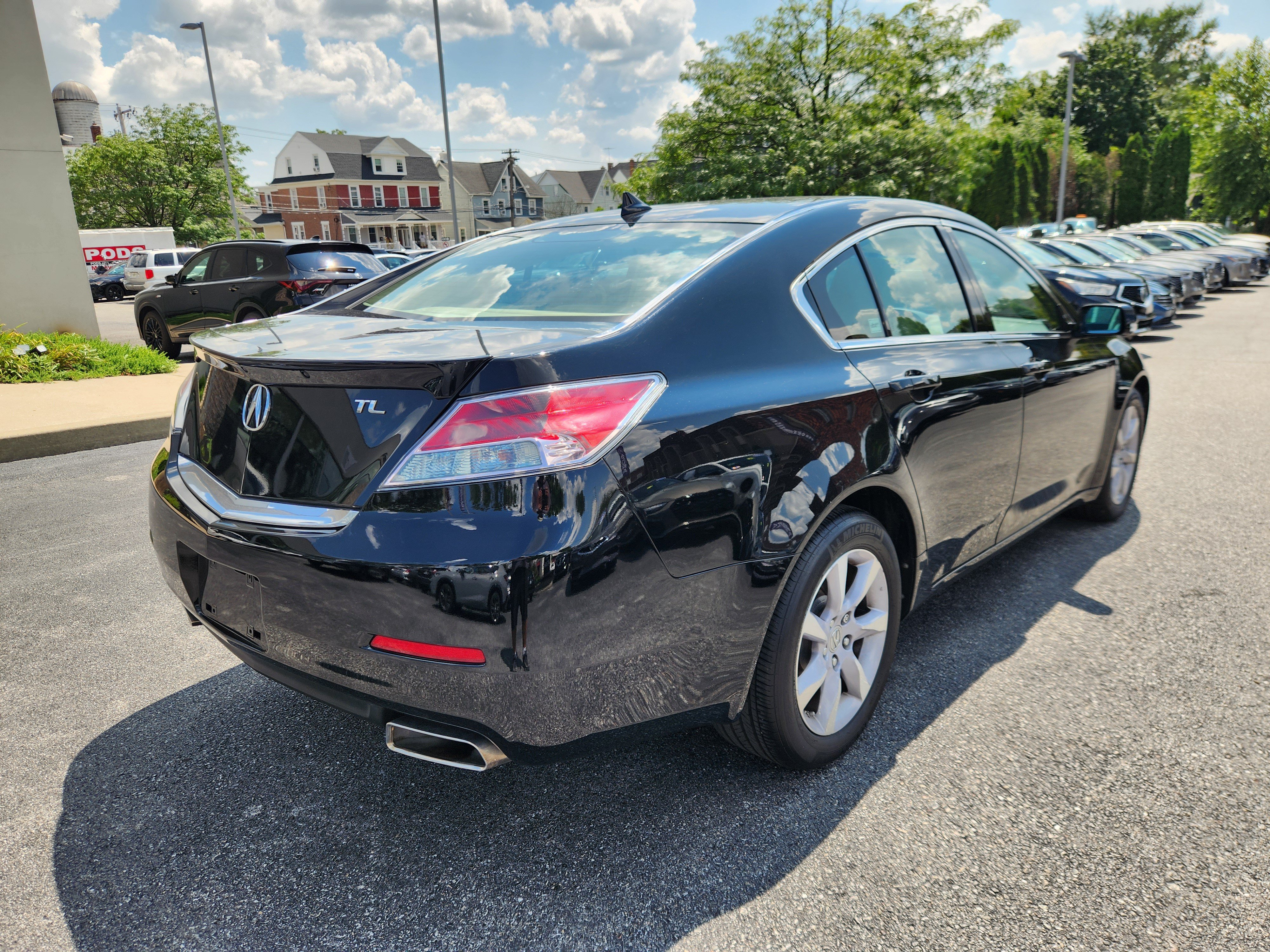 Used 2014 Acura TL w/ Technology Package FWD image 4
