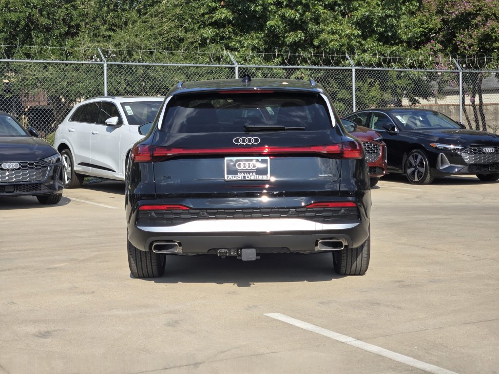 Certified 2025 Audi Q5 Prestige AWD/4WD image 9