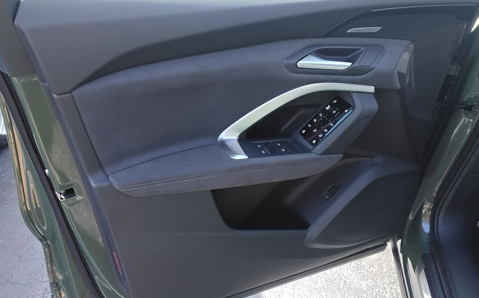 New 2025 Audi SQ5 Premium Plus image 13