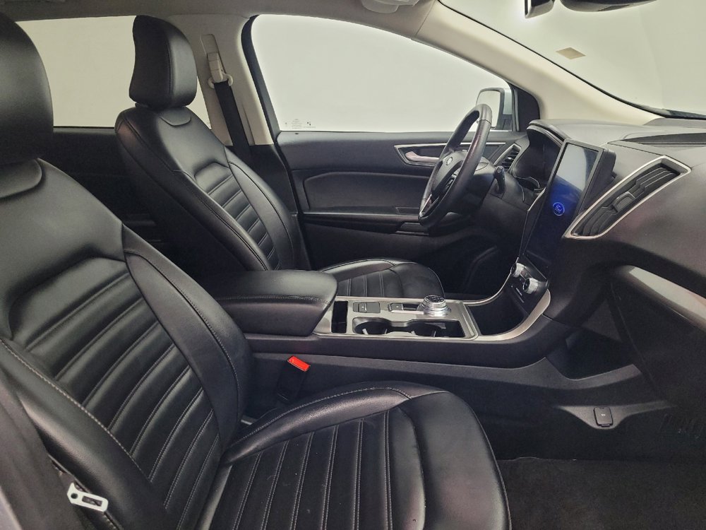 Used 2023 Ford Edge SEL image 21