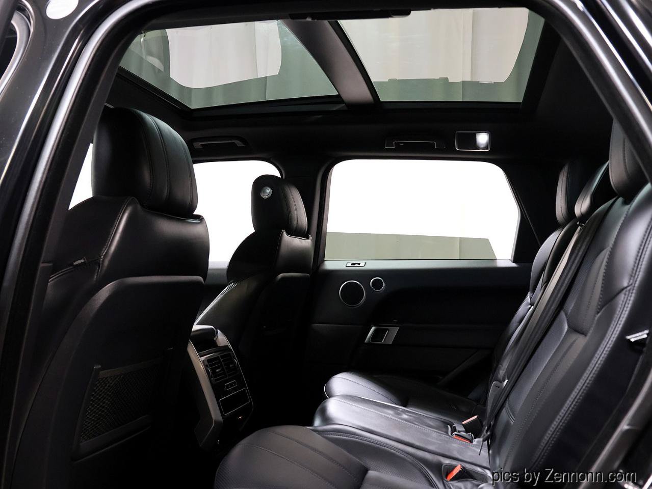 Used 2014 Land Rover Range Rover Sport HSE AWD/4WD image 14